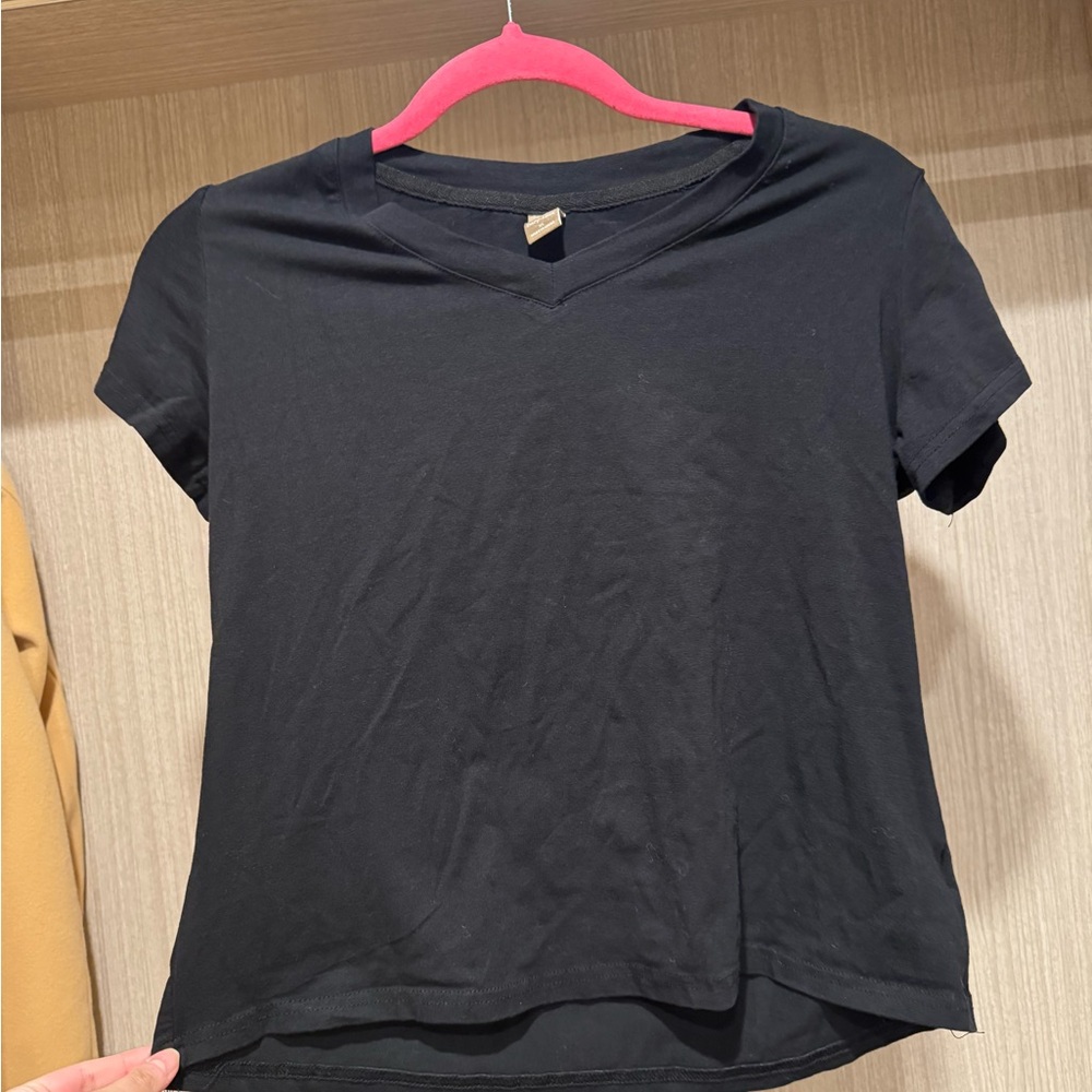 DAZY Classic Black V-Neck Women's Top